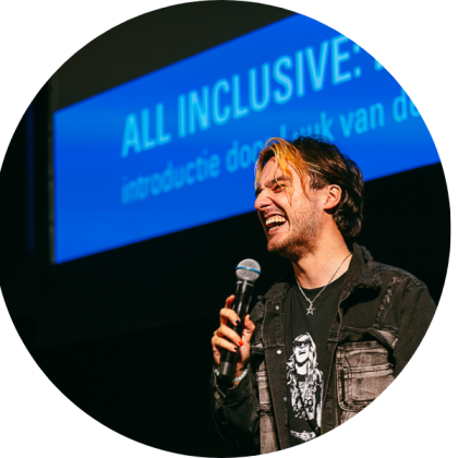 Luuk van de Ven presenteert All Inclusive filmavond in Chassé Breda